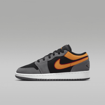 Air Jordan 1 Low SE Older Kids Shoes. Nike ID